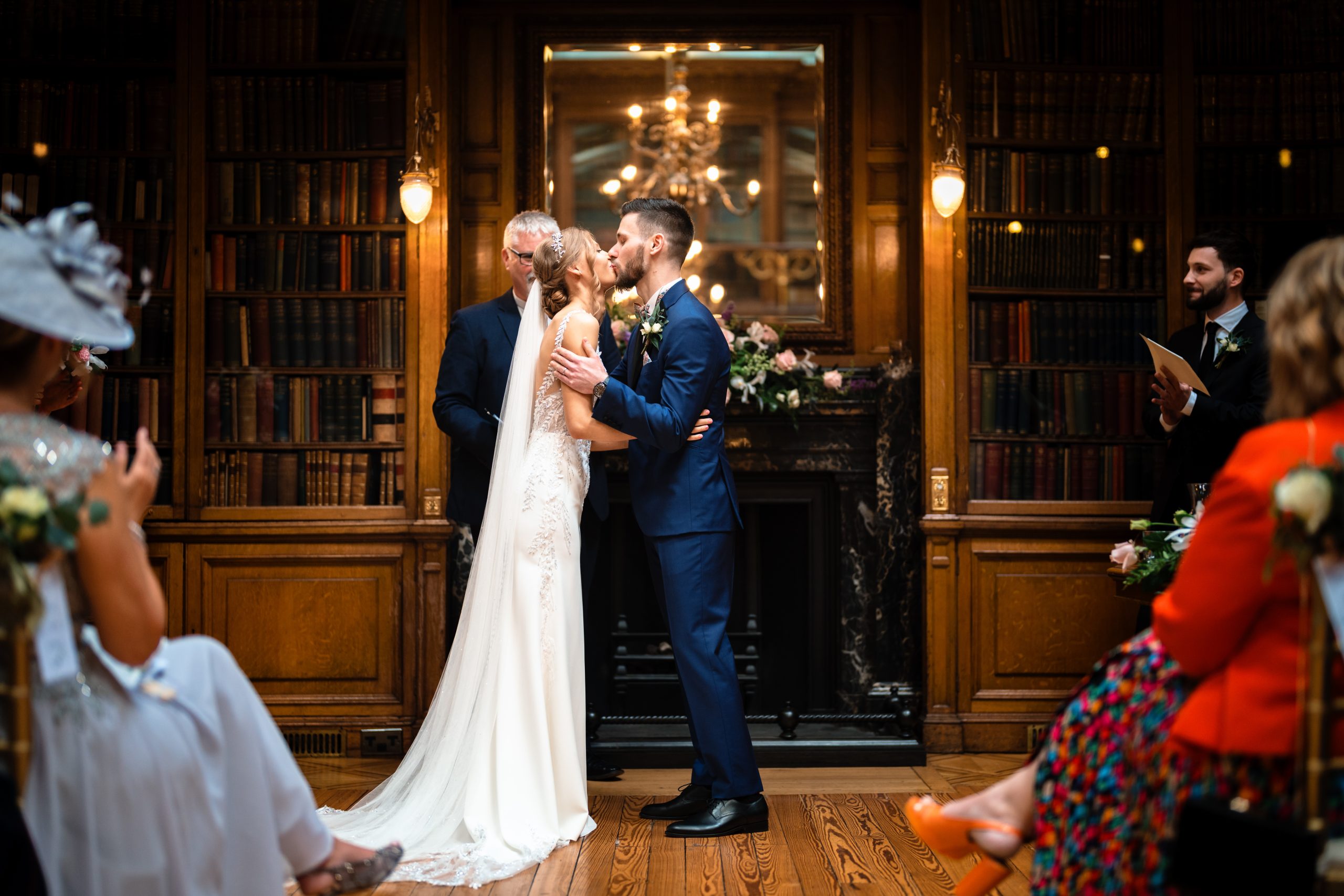 first-kiss-photograph